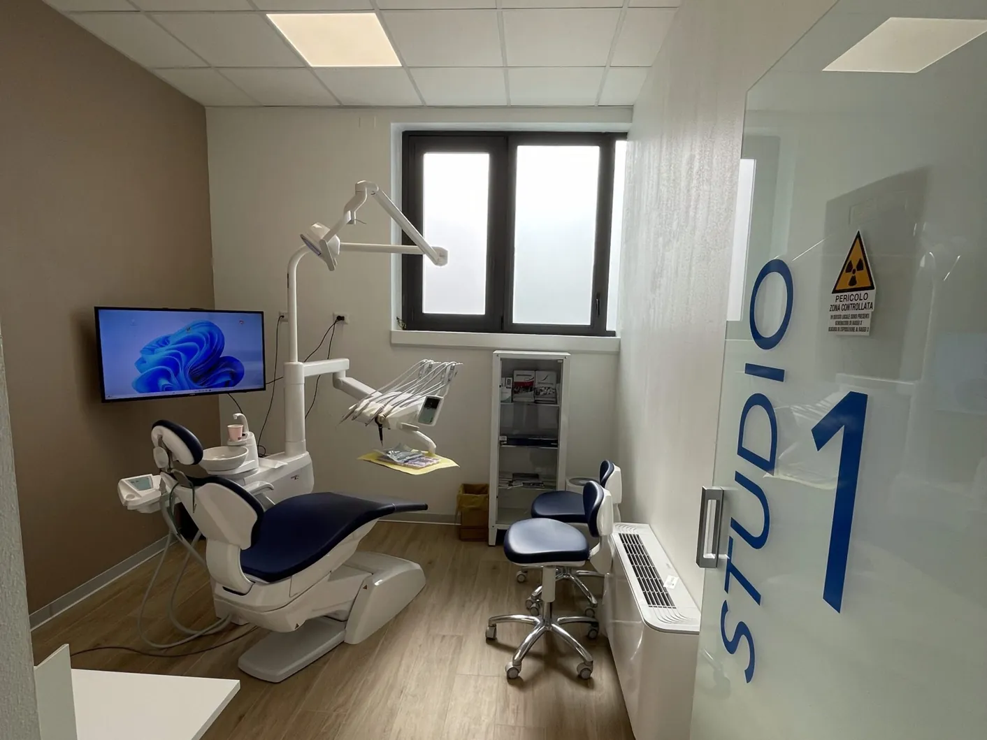 La sala operativa 1 dello studio dentistico di Via Carducci a Ghezzano
